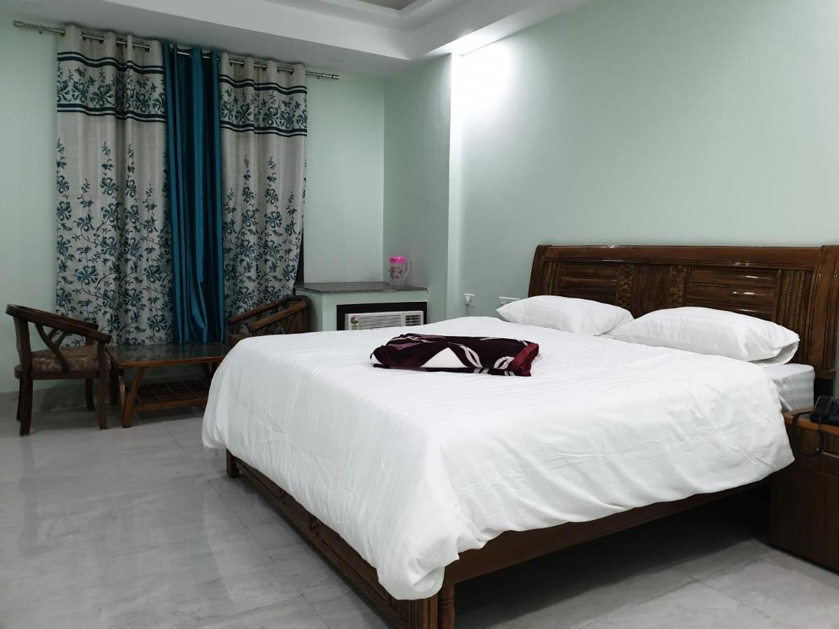 הרידוואר Hotel The Ganga Castle מראה חיצוני תמונה