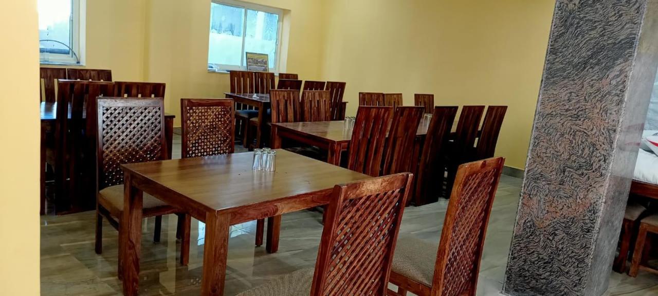 הרידוואר Hotel The Ganga Castle מראה חיצוני תמונה